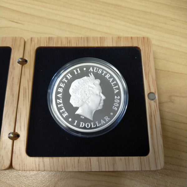 Australia 2005 Perth Mint 100 Years of Rotary 1oz $1 Silver Proof Coin and Stamp Set