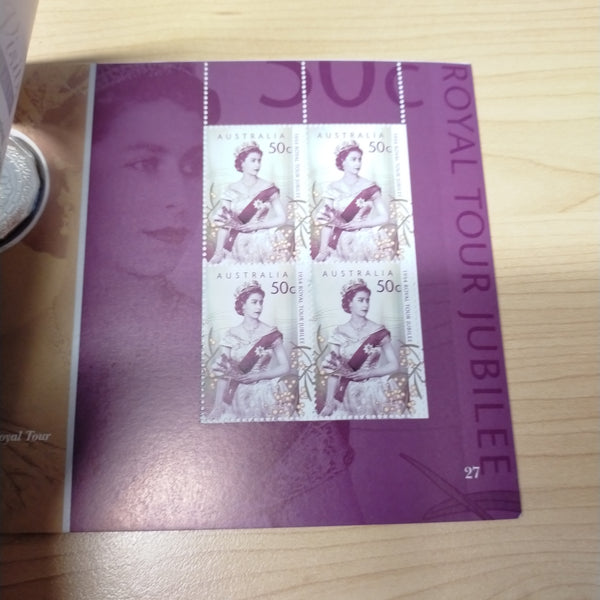 2006 Royal Australian Mint Queen Elizabeth II Royal Visits To Australia Coin and Stamps Set Prestige Booklet