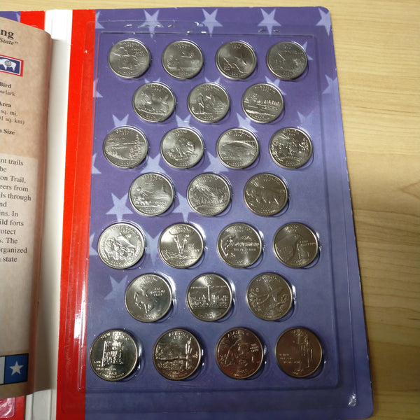 1999 Tangerine Press United States of America USA 50 States Quarters In Display Case