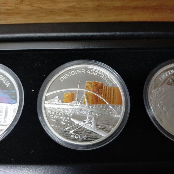 Australia 2006 Perth Mint $1 Discover Australia set of 5 x 1oz .999 Coloured Silver Coins In A beautiful Set
