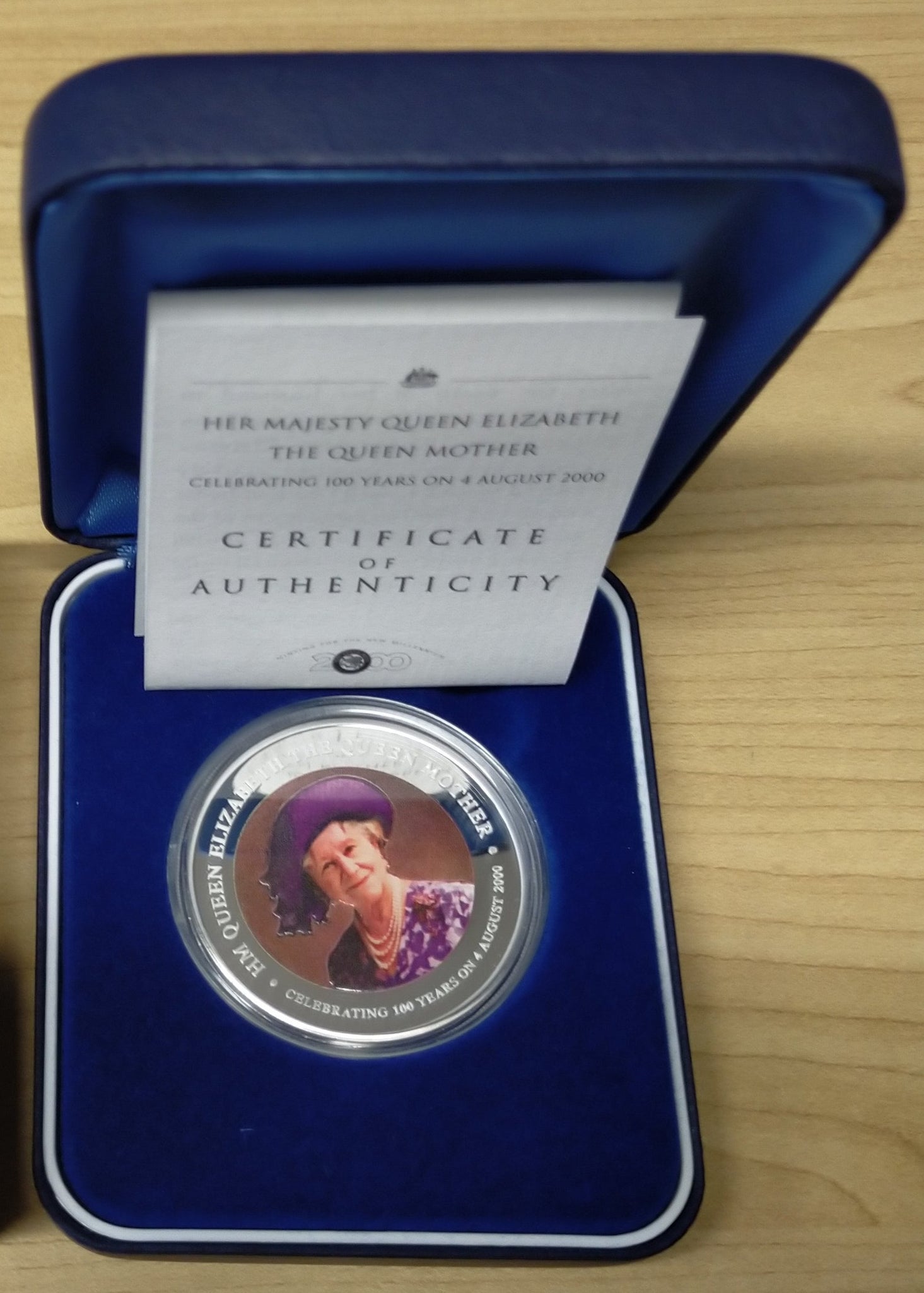 Australia 2000 Perth Mint HM Queen Elizabeth The Queen Mother Celebrating 100 Years 1oz Silver Proof Coin