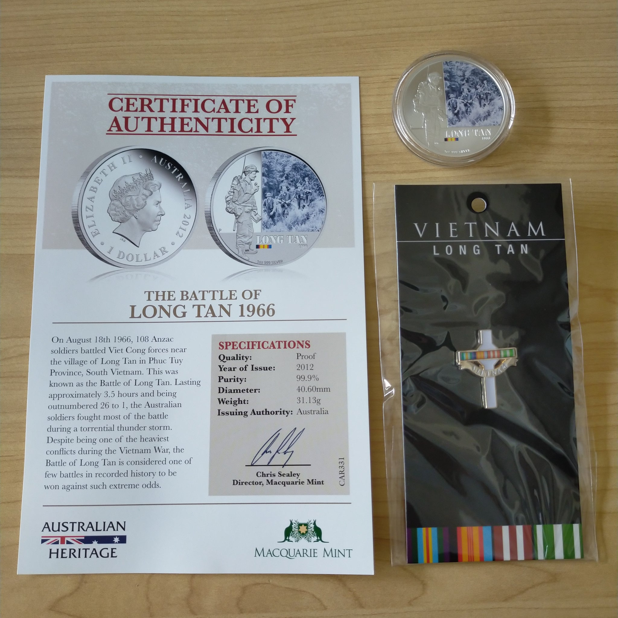 2013 Macquarie Mint The Battle of Long Tan 1966 .999 1oz Silver Proof Coin + Pin