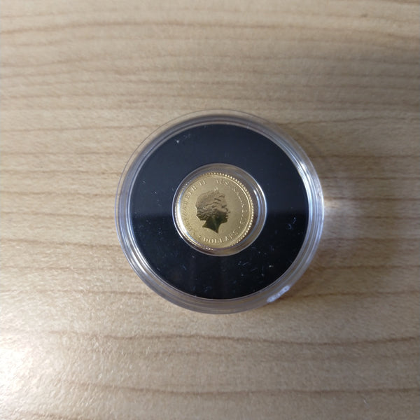 2013 $5 Australia Kangaroo .5 gram of .9999 pure Gold Coin