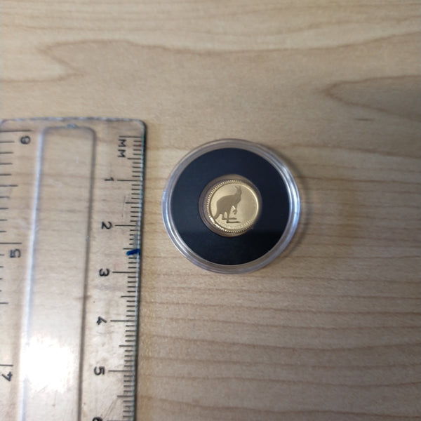 2013 $5 Australia Kangaroo .5 gram of .9999 pure Gold Coin