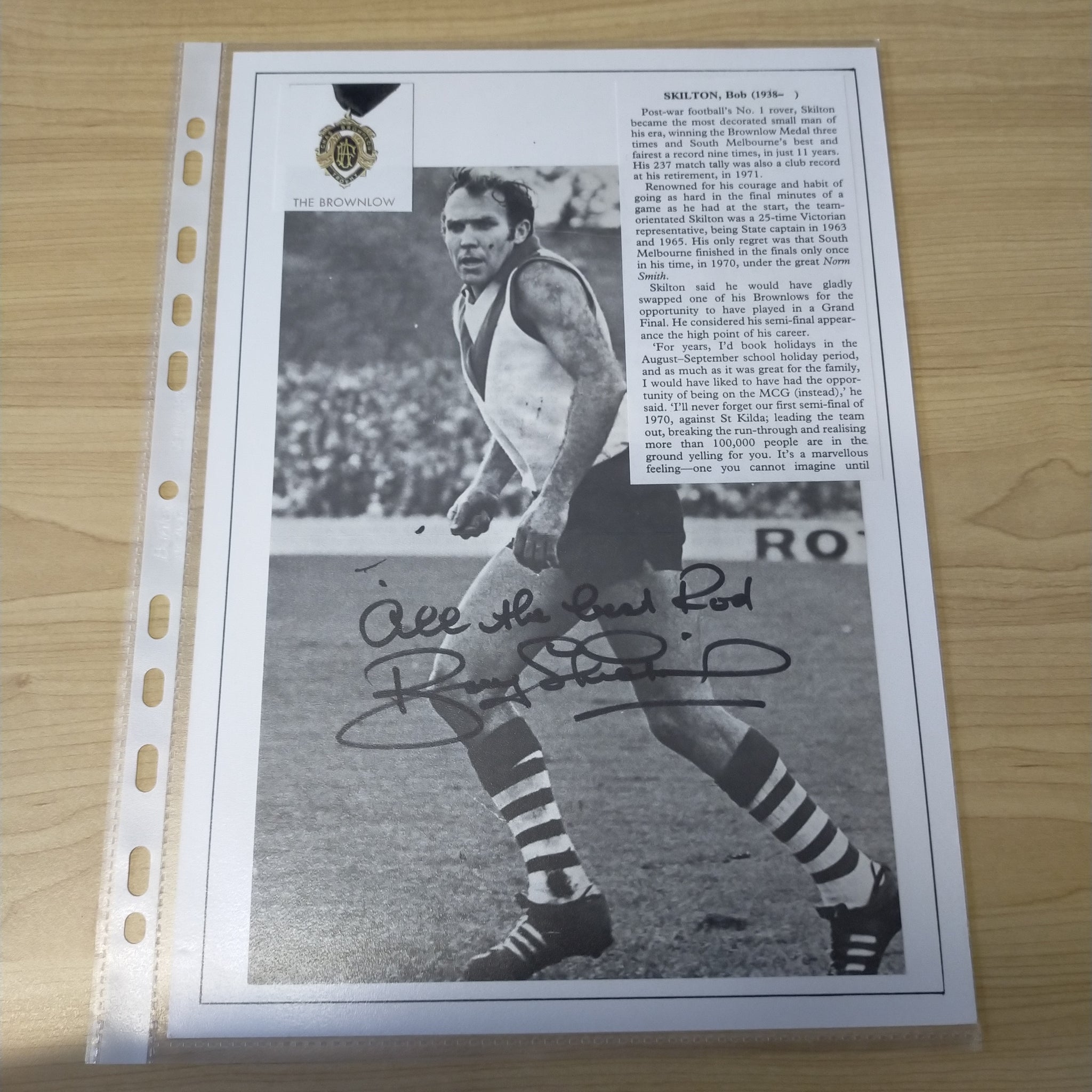 AFL VFL South Melbourne Player Signature Bob Skilton