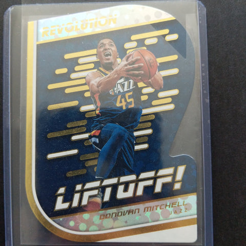 2018-19 Panini Revolution Donovan Mitchell