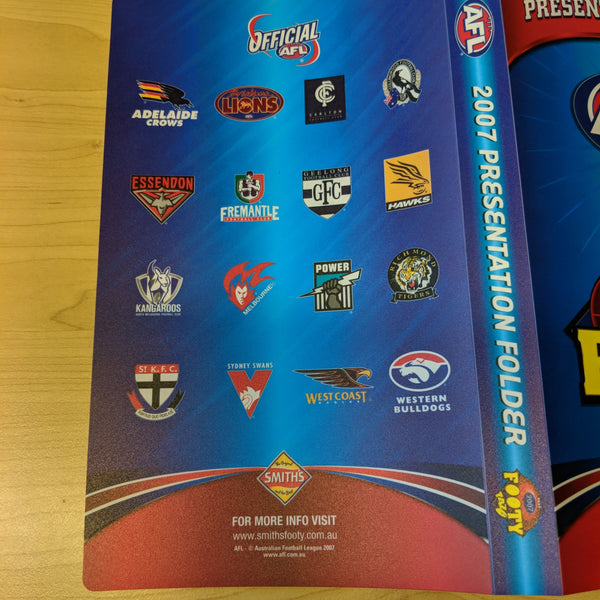 2007 AFL Footy Tazo Premiership Season Presentation Folder