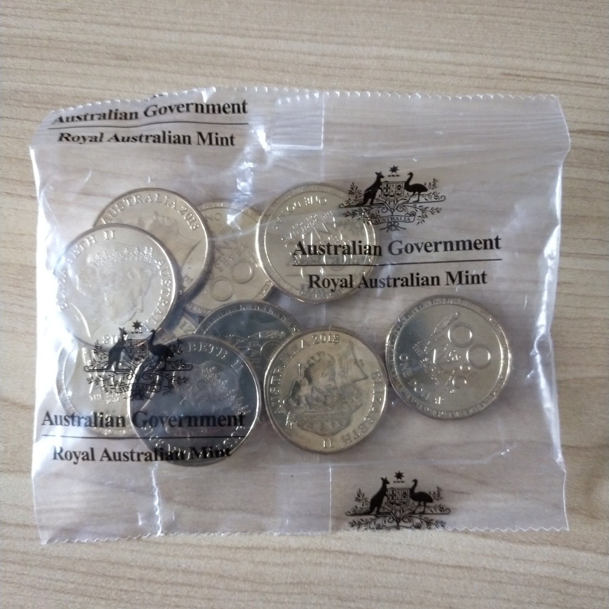 Australia 2018 Royal Australian Mint $1 100 Years of ANZAC The Spirit Lives On Mint Bag of 10 Uncirculated Coins