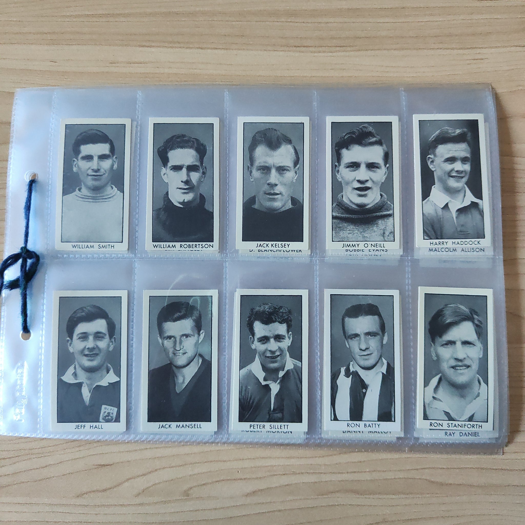 Soccer 1957 DC Thompson Football Stars Cigarette Cards Complete Set of 48