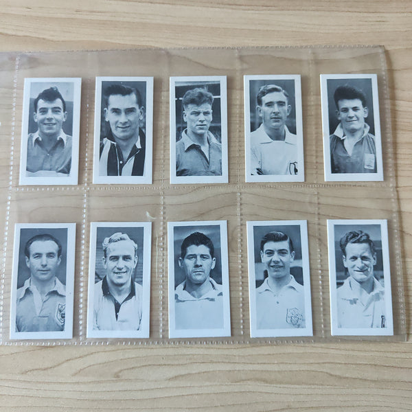 Soccer 1956 Mitcham Foods Footballers Cigarette Cards Complete Set of 25
