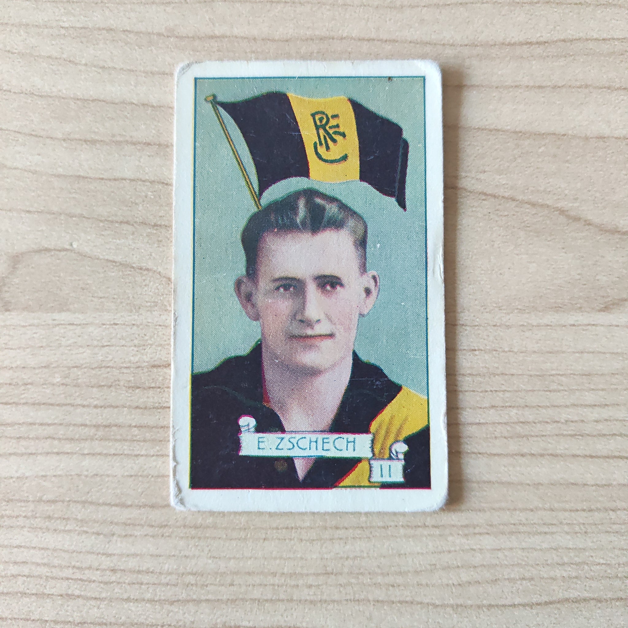 VFL 1934 Football Pennants. E Zschech, Richmond. Allen's Trading Card