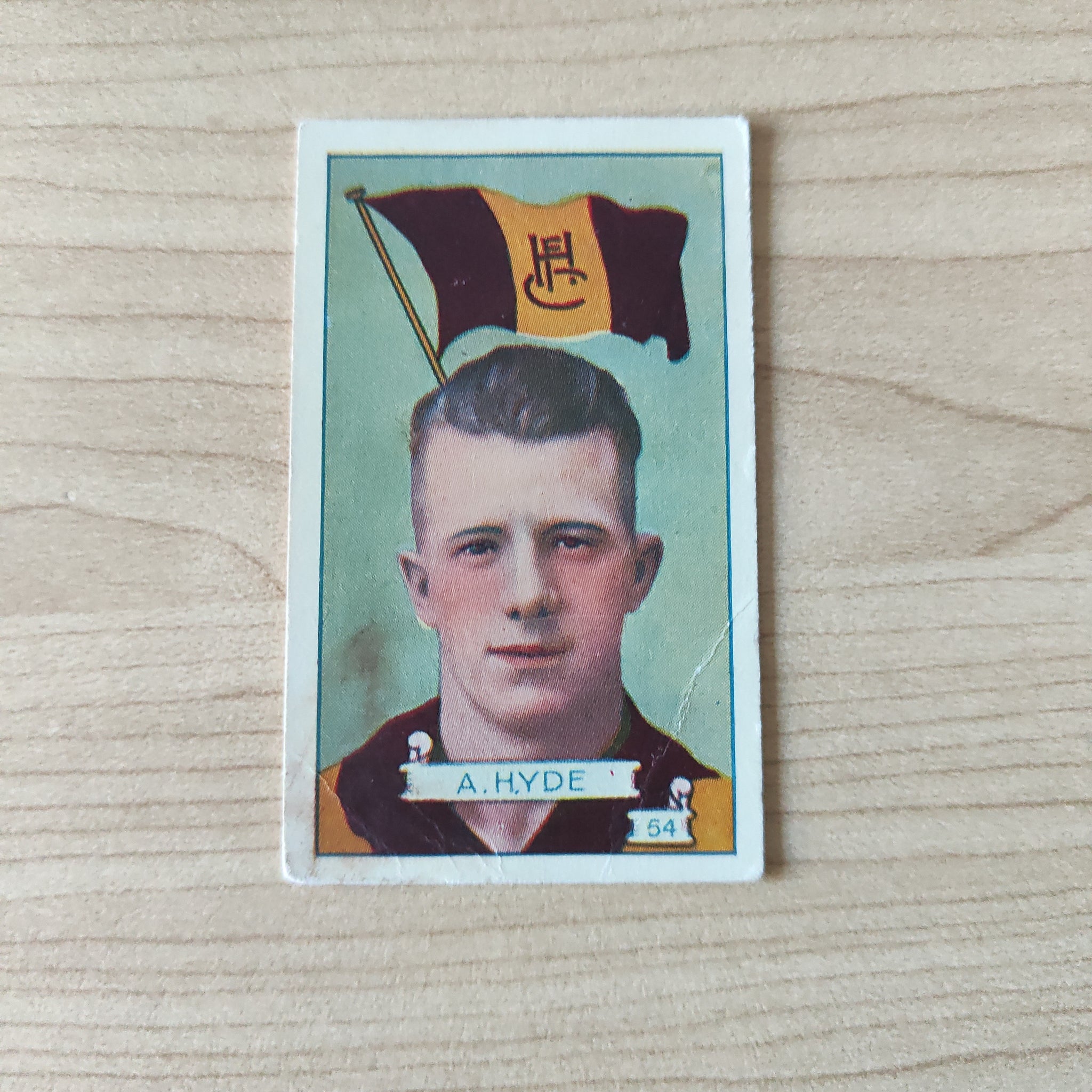 VFL 1934 Football Pennant A. Hyde, Hawthorn. Allen's Trading Card