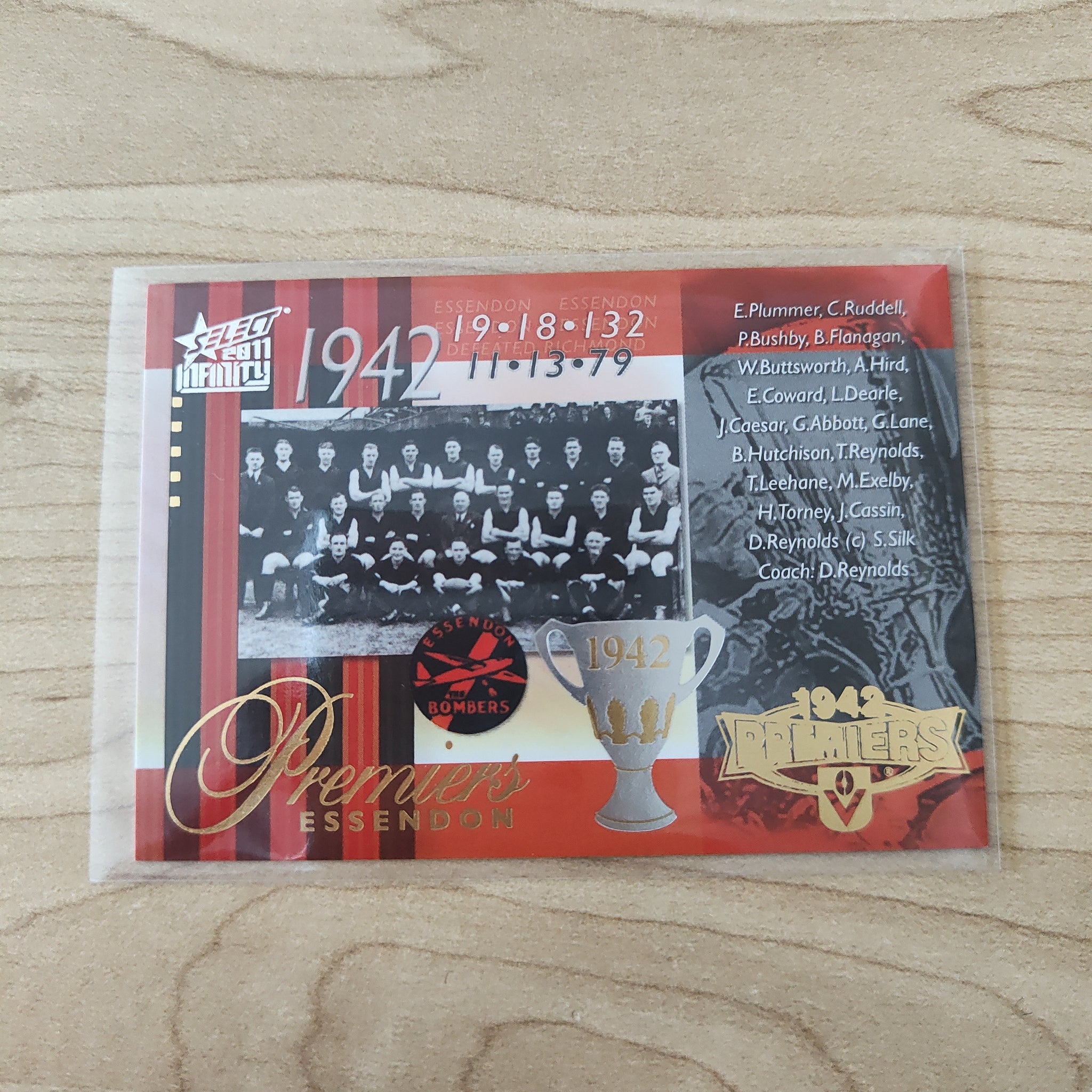 2011 Select Infinity 1942 Premiers Essendon No.305/400