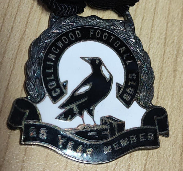 Collingwood Football Club 25 Year Member Medal B F Dawson