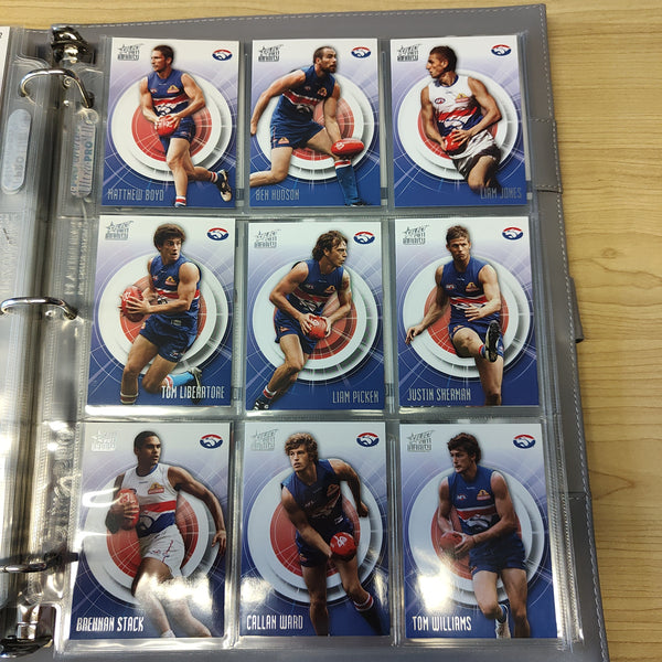 2011 AFL Select Infinity Complete Base Set of 212 Cards in Folder