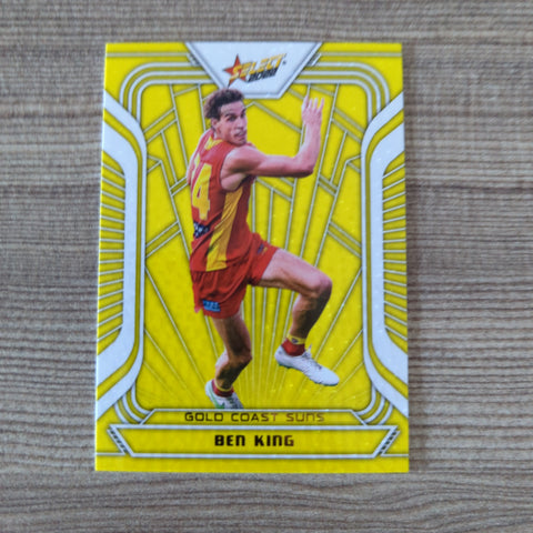 2022 AFL Select Footy Stars Fractured Yellow