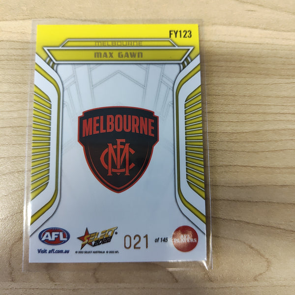2022 AFL Footy Stars Fractured Acid Yellow Max Gawn Melbourne 021/145