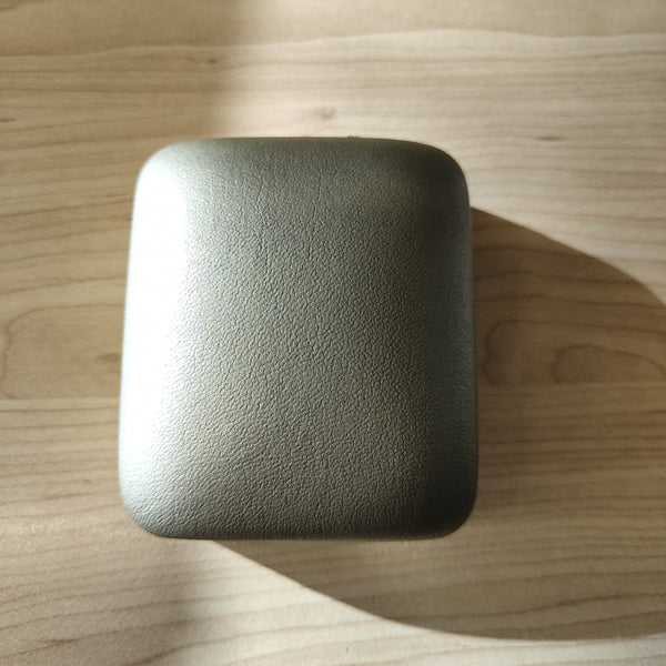 Australia 2004 Perth Mint The Australian Kookaburra .999 1oz Silver Gilded Coin and Pin