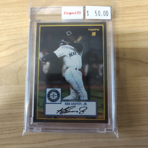 2021 Topps Project 70 Ken Griffey Jr Card #69 Artist UNDEFEATED Baseball Card