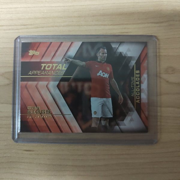 2015 Topps Total Appearances All-Time Accolades Ryan Giggs Soccer Card