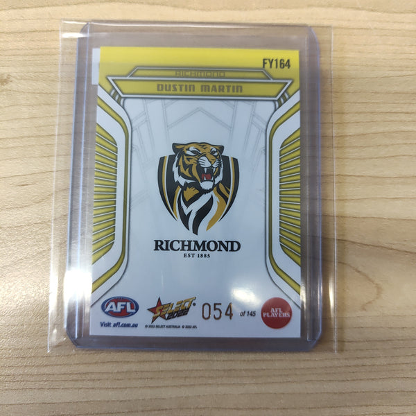 2022 AFL Footy Stars Yellow Fractured Dustin Martin Richmond 054/144