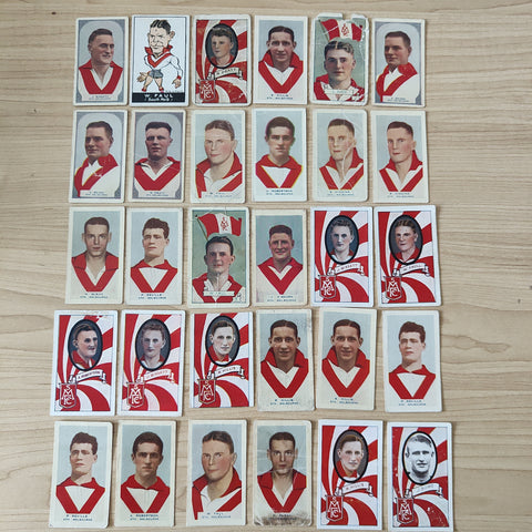 Mixed Lot of 30 South Melbourne Football Club Cigarette Cards