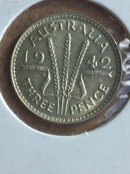 Australia 1942M Threepence 3d EF. Melbourne Mint