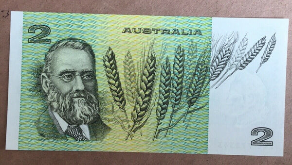 R86c $2 Australia Knight/Wheeler OCRB Side Thread Uncirculated