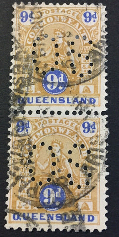 Queensland 1906 9d Federation beehives Used Pair SG330 Superb.