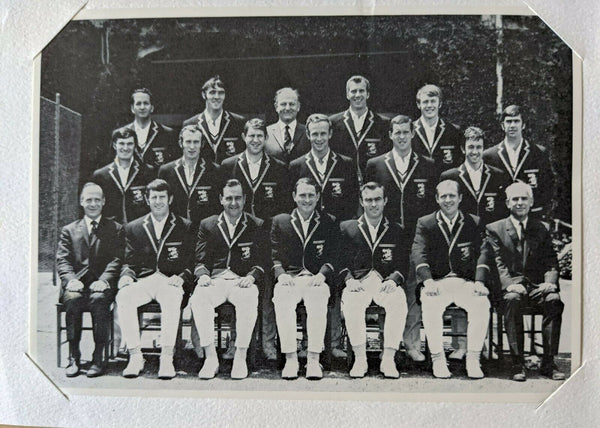 Cricket 1970-71 MCC Marylebone Cricket Club Tour of Australia & New Zealand. Christmas card & Team Photo