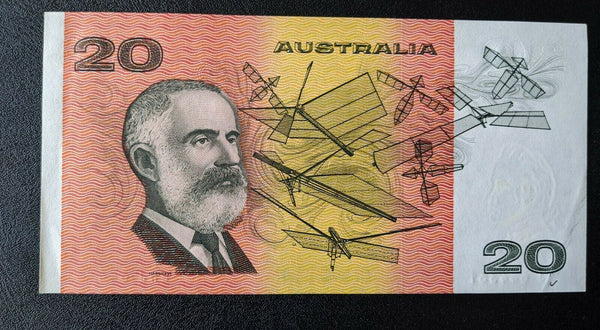 R409a Australia $20 Run Of 3. Middle Banknote Missing Serial Numbers On Left.