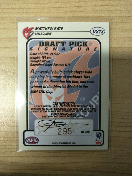 2005 Select Tradition Draft Pick Signature Matthew Bate Melbourne No. 295/600