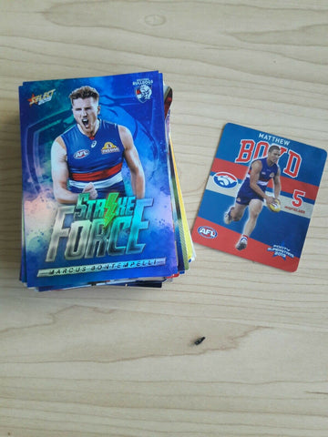 Westernbulldogs Card Lot Of 32 Cards . Select and Teamcoach