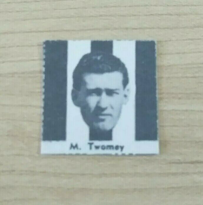 VFL 1956 Argus Newspaper Fireside Footballers Collingwood M Twomey Football Card