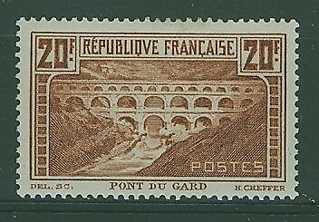 France SG 475  20f brown Pont du Gard MLH