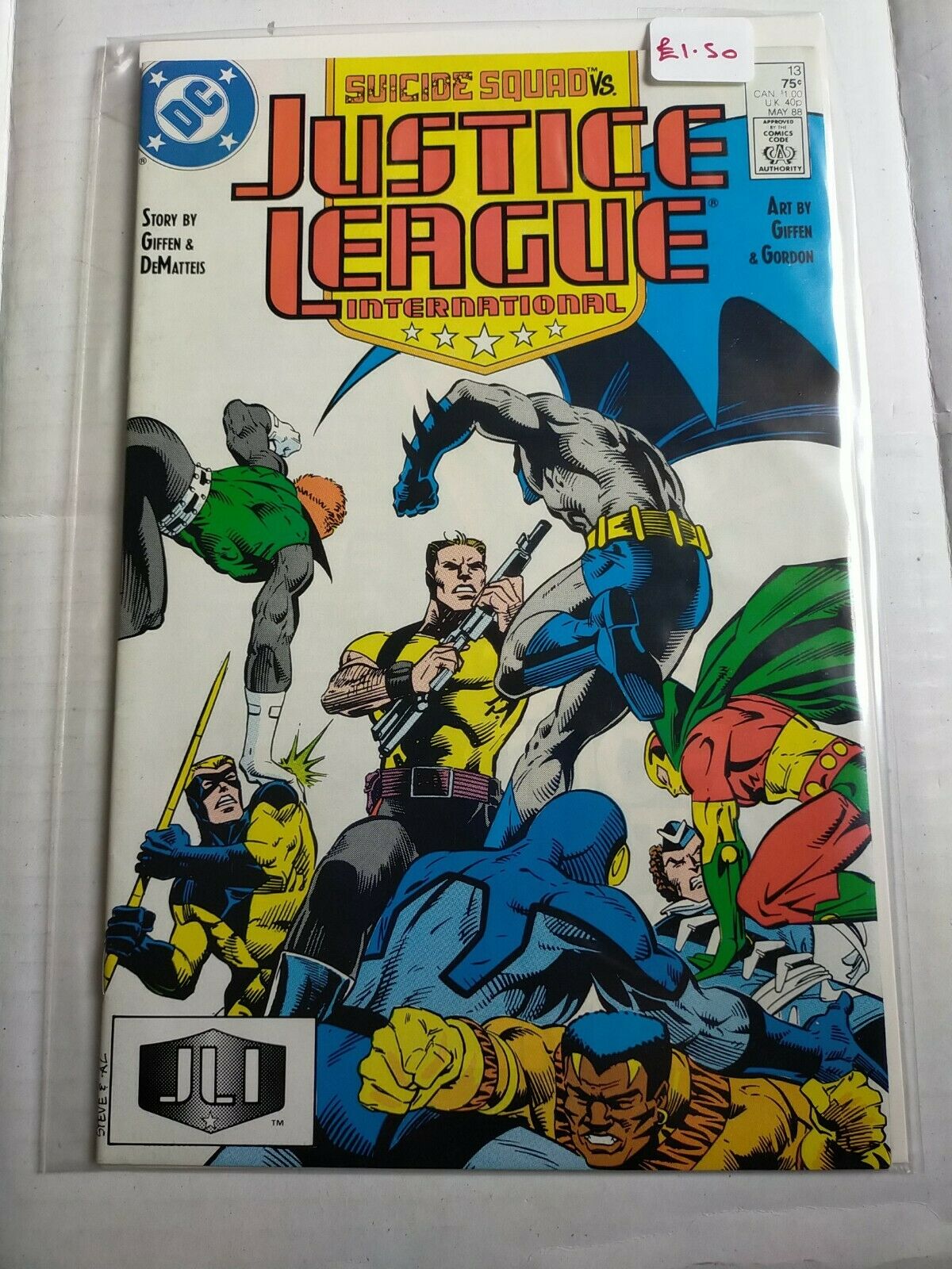 DC 1988 May #13 Suicide Squad vs Justice League International Comic