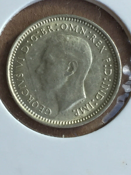 Australia 1942M Threepence 3d EF. Melbourne Mint