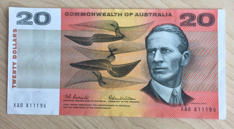 Commonwealth Of Australia 1966 R401 $20 Coombs Wilson Banknote  Extremely Fine