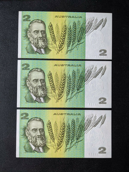 Australia 1985  R-89L $2 Johnston/Fraser Last Prefix Run of 3 uncirculated