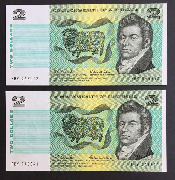 R81 1966 Commonwealth Of Australia $2  Coombs Wilson Consecutive Pair Unc