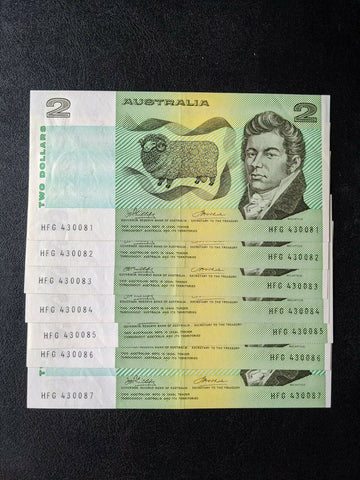 R85 $2 Australia Run Of 7 Consecutive Banknotes aUnc