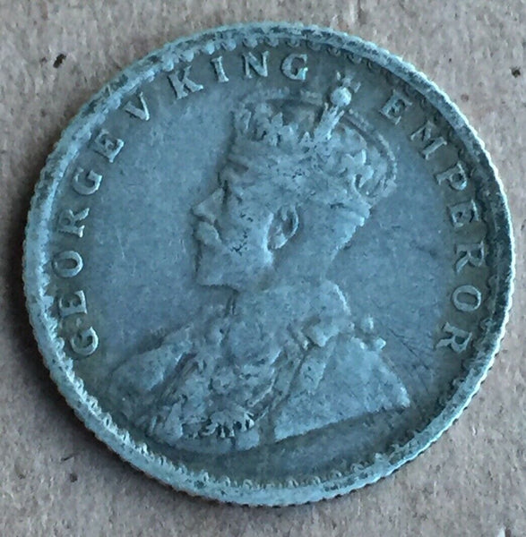 India KGV 1913 1/4 Quarter Silver Rupee. Fine Condition.