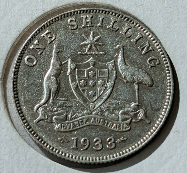 Australia 1933 One Shilling 1/- Sterling Silver Rare date in Very Fine Condition
