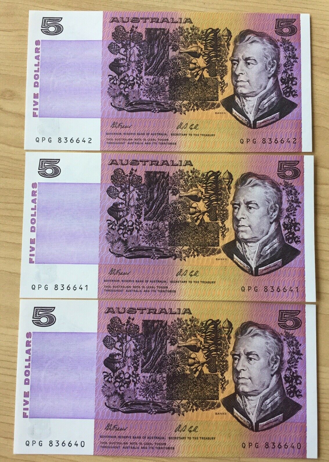 R213L 1991 Australia $5 Fraser Cole Five Dollars Run of 3 Last Prefix QPG