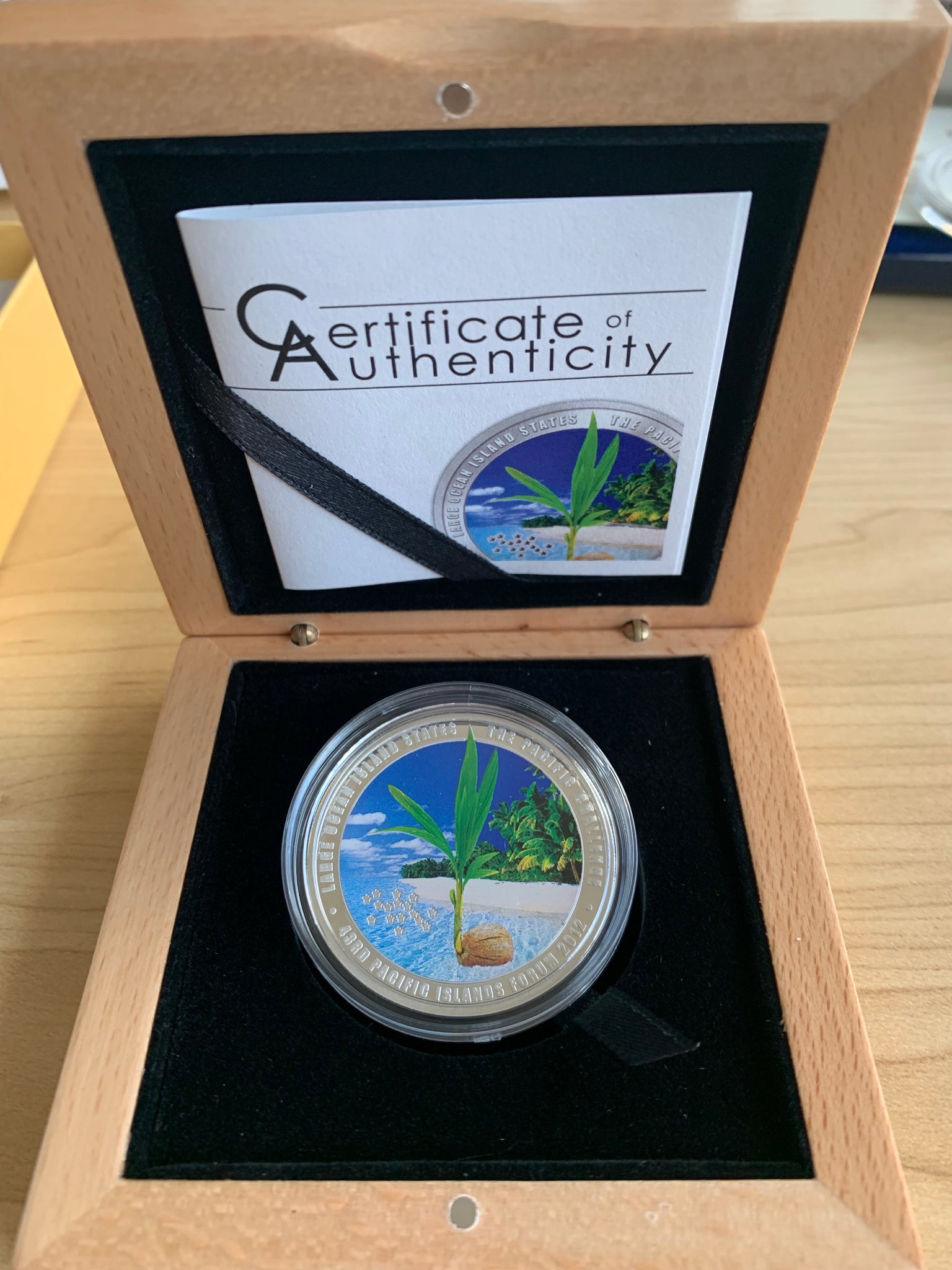 Cook Islands 2012 $5 Pacific Islands Leaders Forum  .999 1oz Coloured Silver Proof Coin