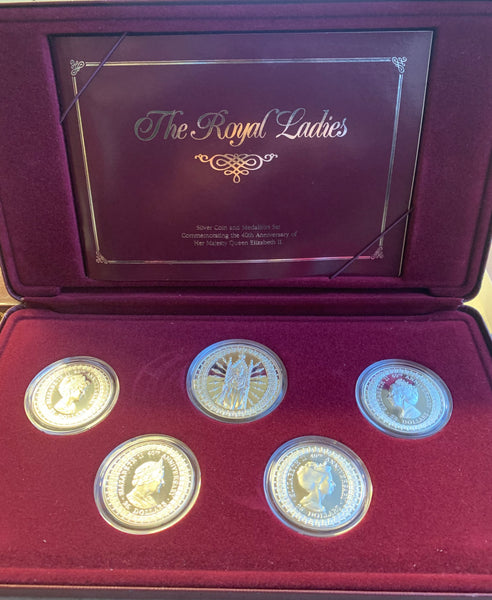 Australia 1992 Royal Australian Mint Royal Ladies In Silver Australia 4 x Silver $25 Proof Coins & 50 gram silver medalion
